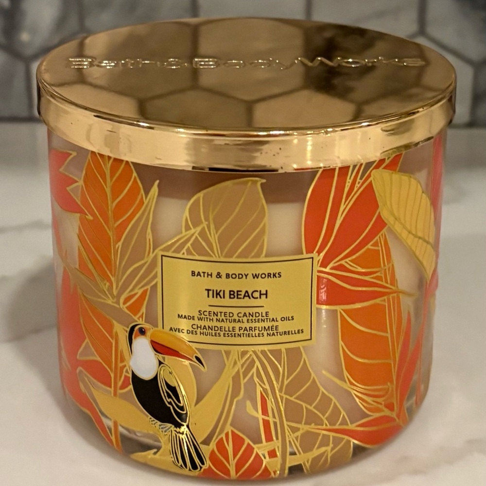 Bath & Body Works Tiki Beach 3 Wick Scented Candle